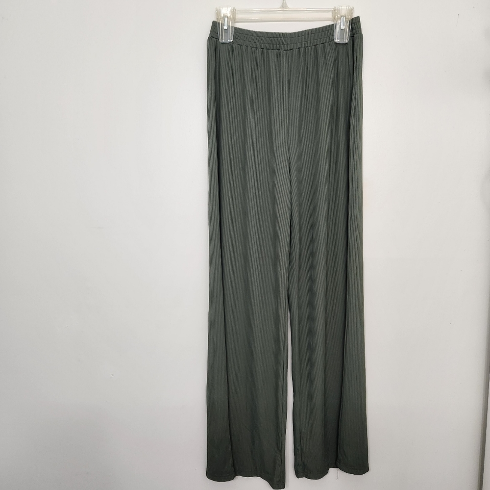 Women's High-Waisted Green Wide-Leg Pants